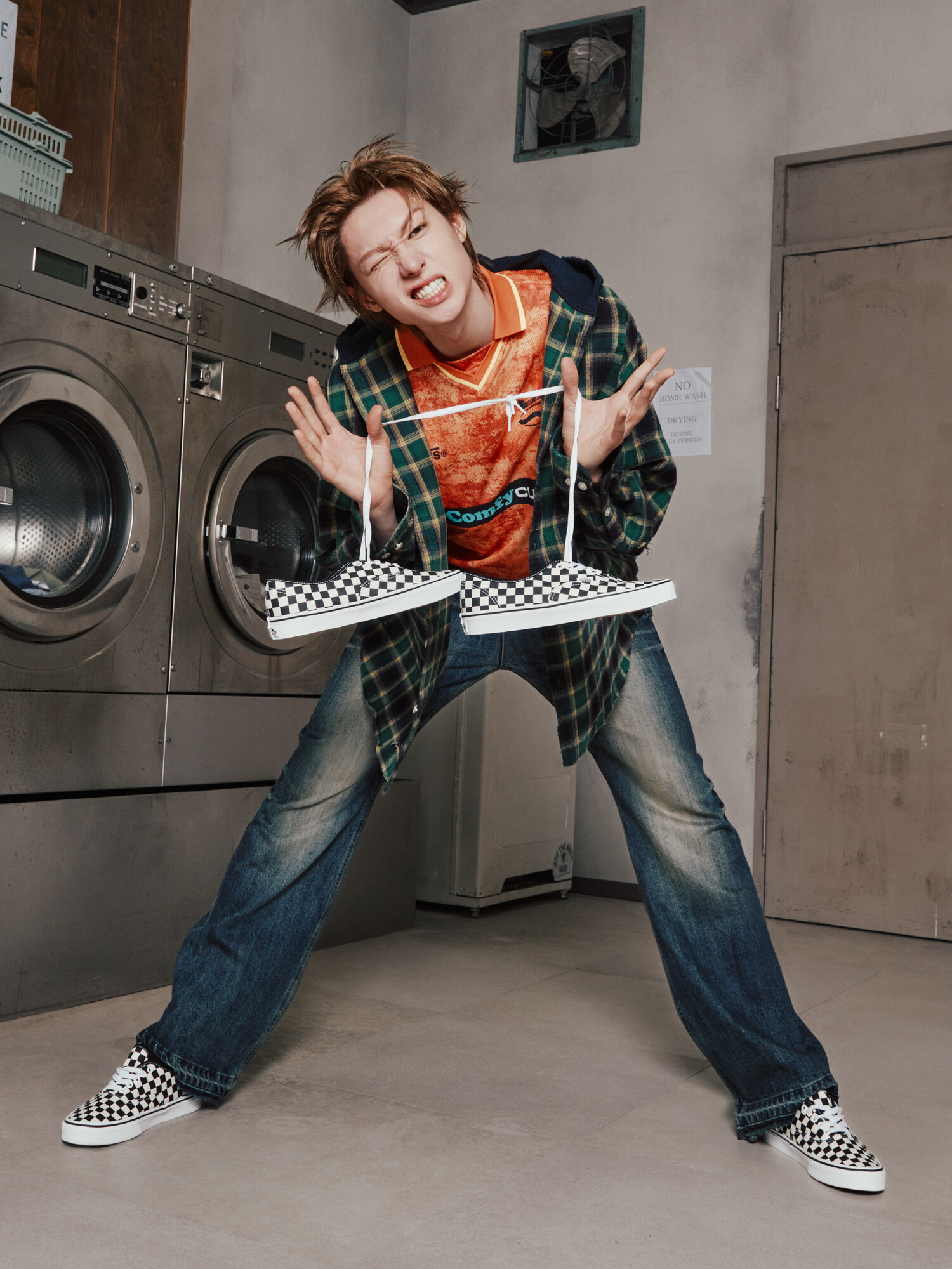 VANS 携手 CORTIS 诠释“OFF THE WALL”精神 声浪已至，大声起范儿-Supreme情报网