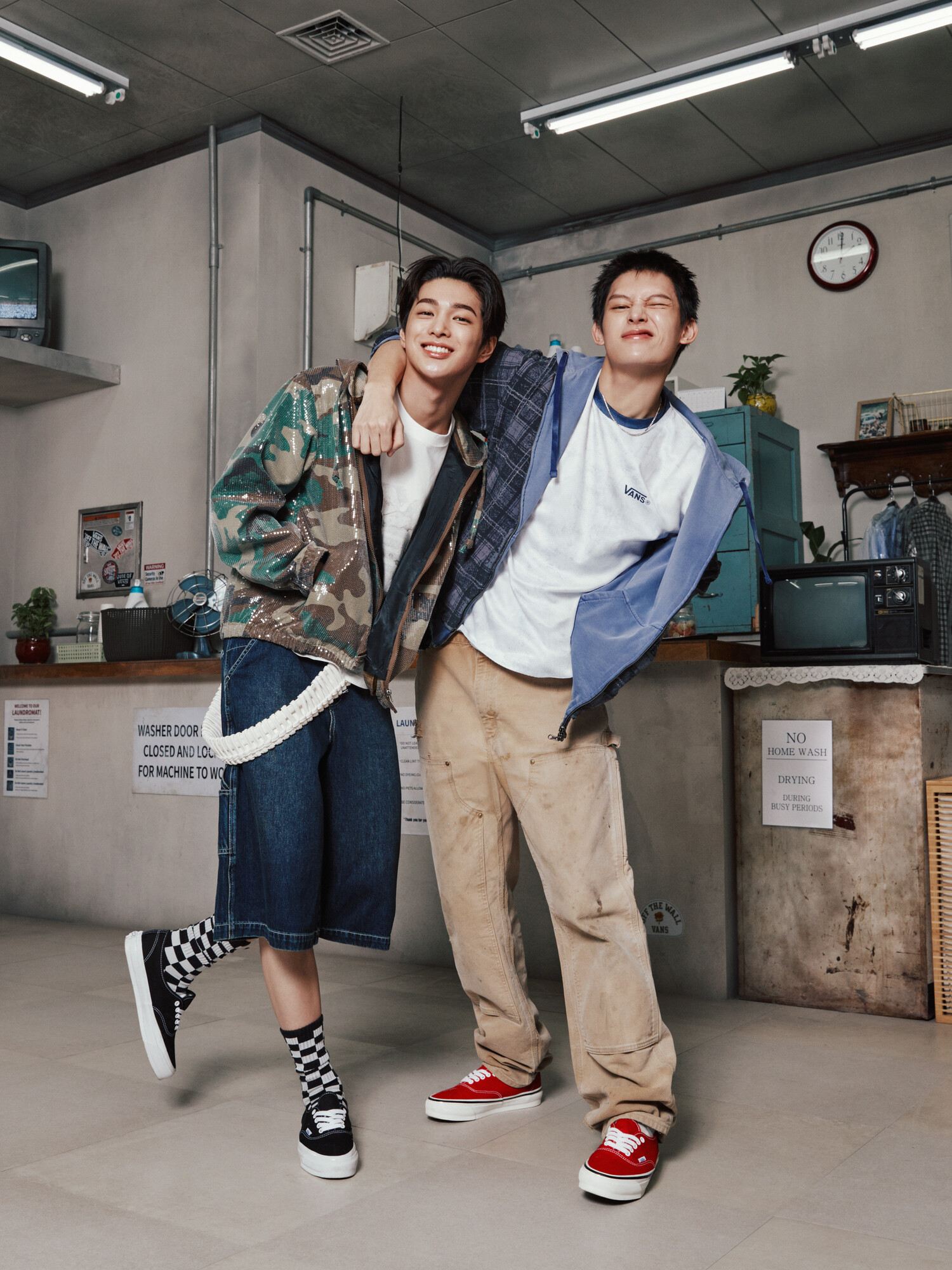 VANS 携手 CORTIS 诠释“OFF THE WALL”精神 声浪已至，大声起范儿-Supreme情报网