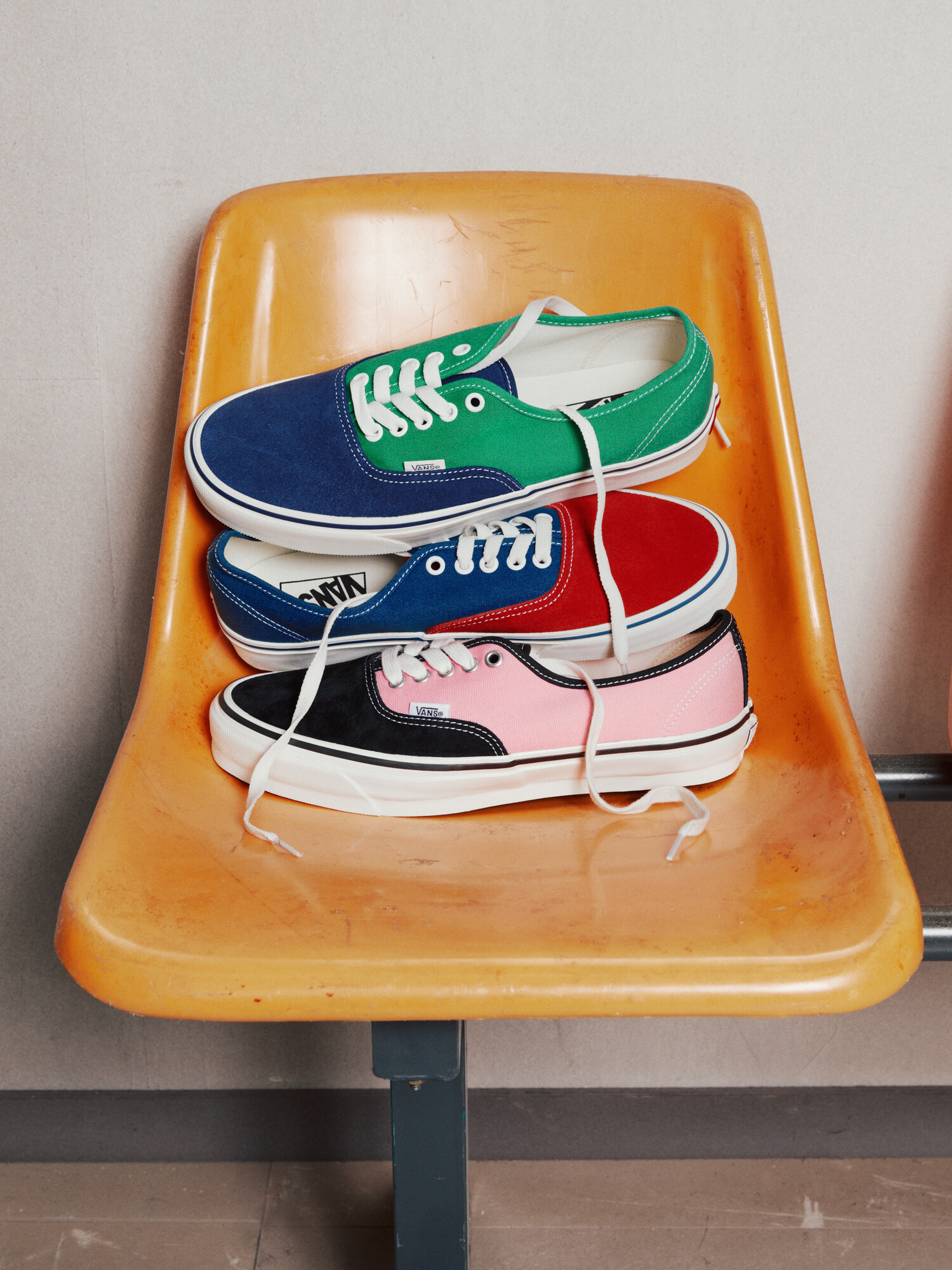 VANS 携手 CORTIS 诠释“OFF THE WALL”精神 声浪已至，大声起范儿-Supreme情报网