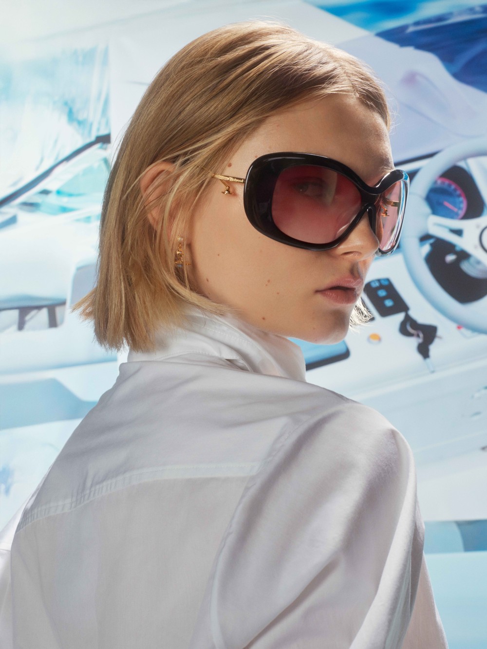 Vivienne Westwood推出2026全新太阳眼镜系列-Supreme情报网