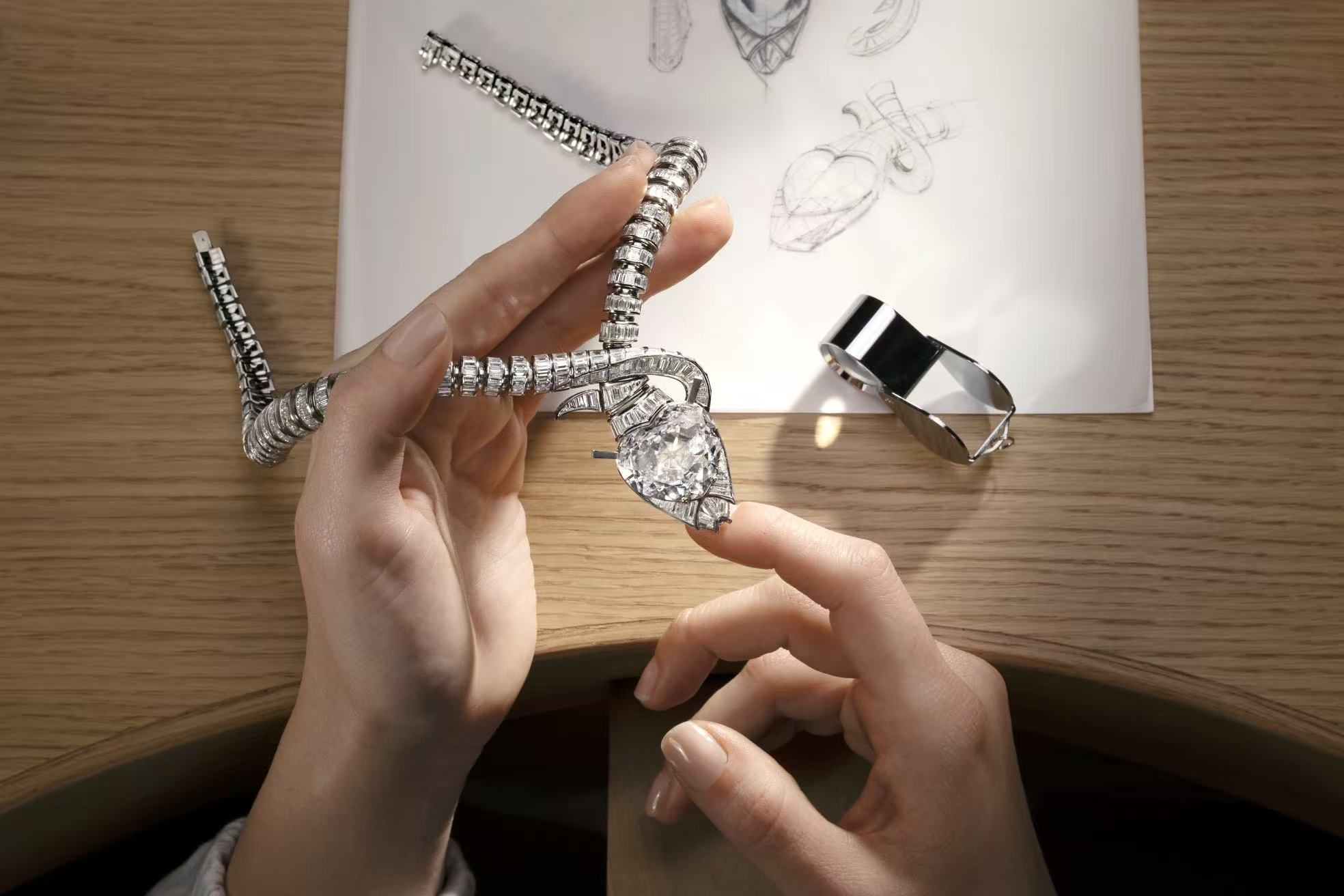 BVLGARI宝格丽璀璨发布 ECLETTICA万象艺境高级珠宝与高级腕表系列-Supreme情报网