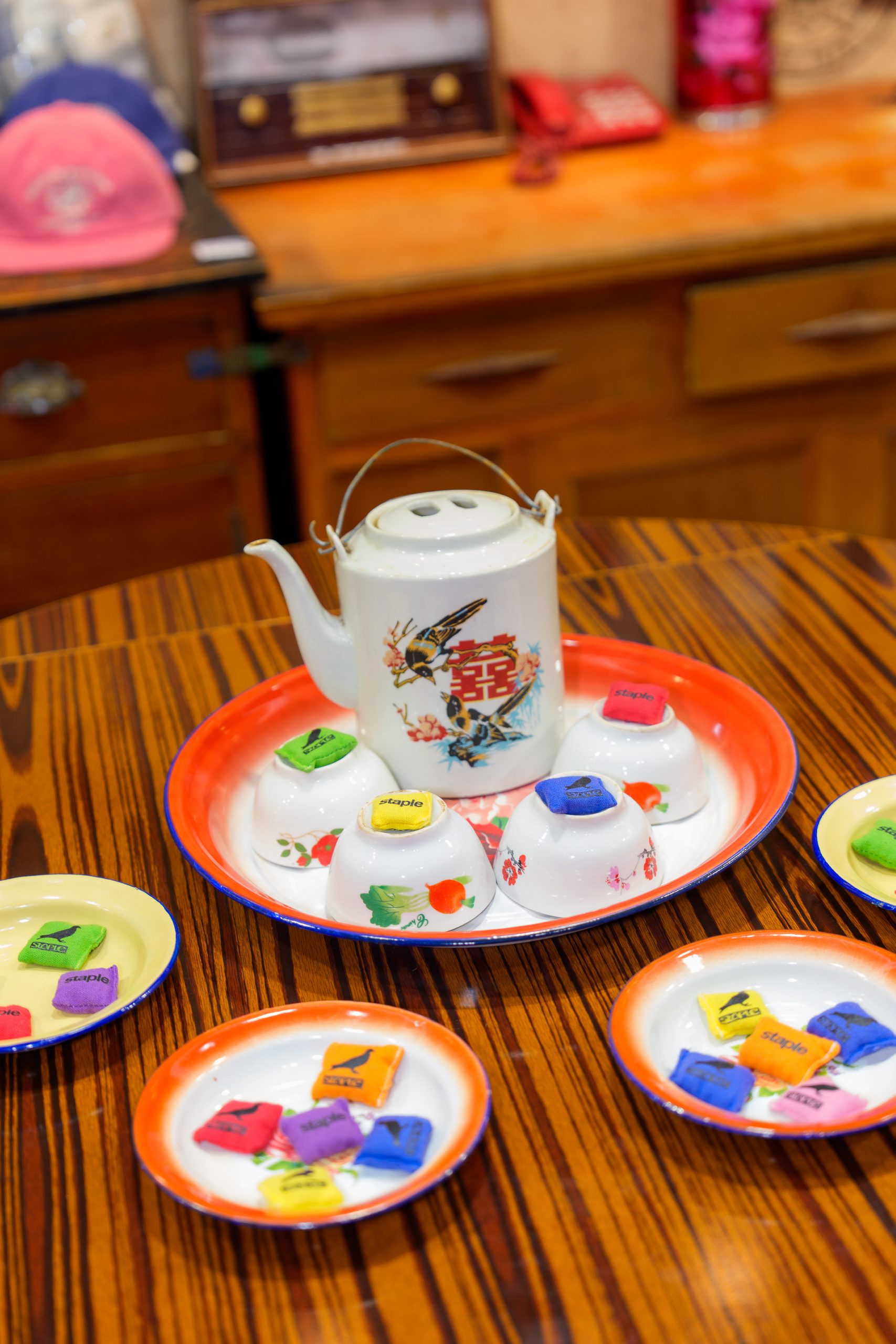 STAPLE 呈现「九龙传说冰室」：跨文化展览概念-Supreme情报网