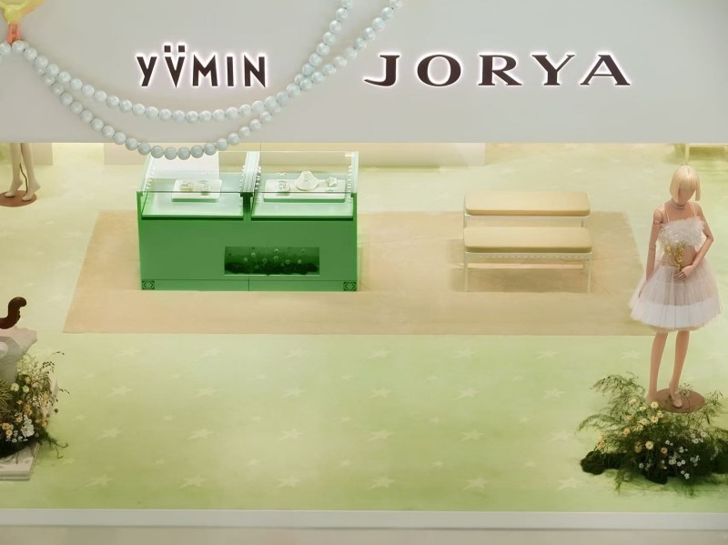 JORYA × YVMIN联名快闪活动于成都万象城浪漫启幕-Supreme情报网