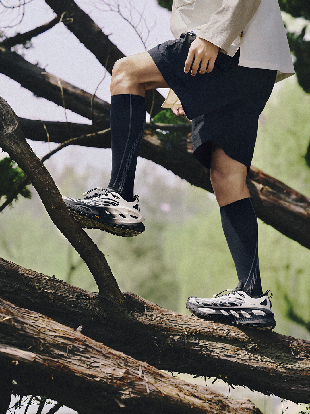 中国李宁2026春夏 推出游侠2.0 & 潮流户外系列-Supreme情报网