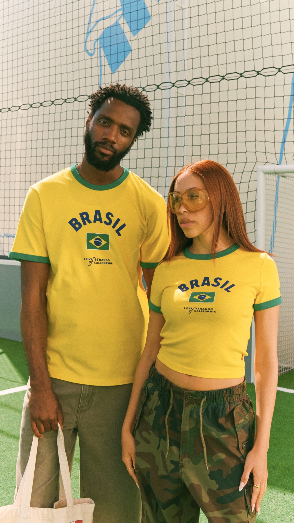 Levi’s® 推出 Country Ringer Tees 系列,将足球文化融入日常风格-Supreme情报网
